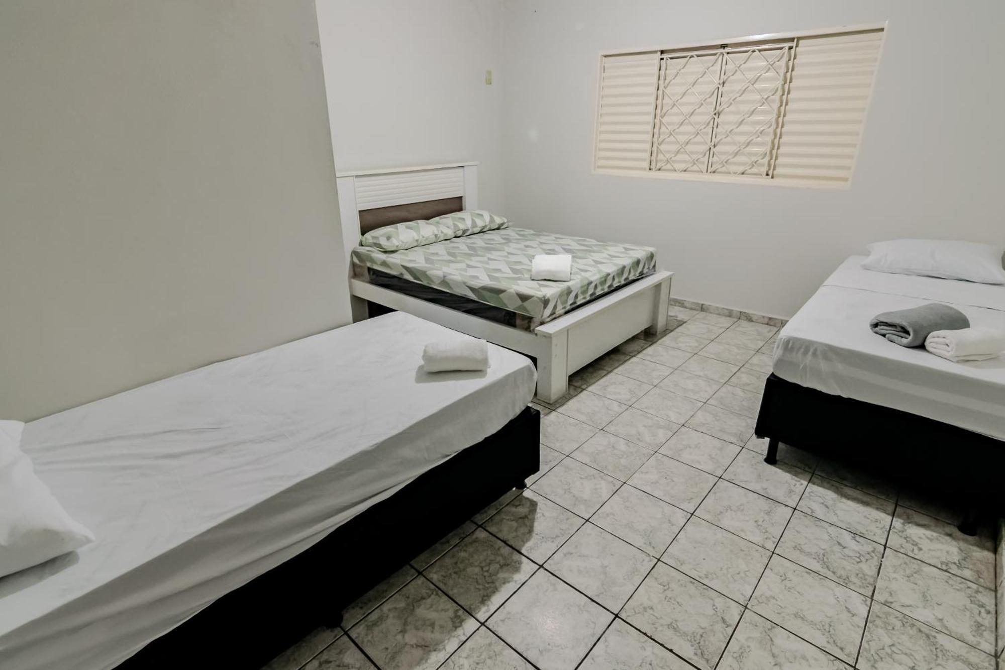 Pousada Roosevelt Suite 01 - Pousada Central Prox Rodoviaria E Dist Industrial 우베를란디아 외부 사진