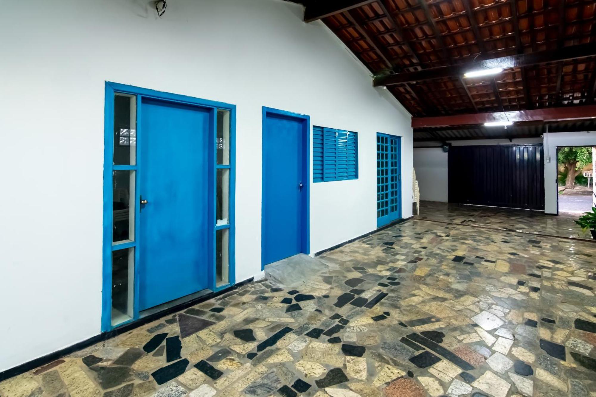 Pousada Roosevelt Suite 01 - Pousada Central Prox Rodoviaria E Dist Industrial 우베를란디아 외부 사진